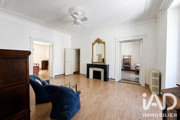 Location appartement 4 pièces 119,14 m² Nîmes