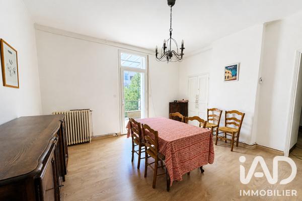 Location appartement 4 pièces 119,14 m² Nîmes