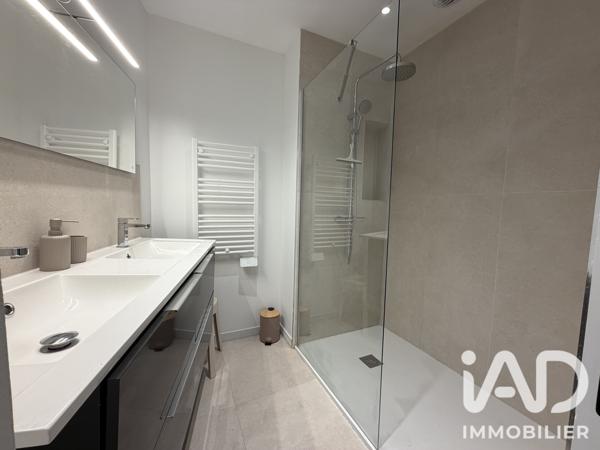 Appartement à vendre 4 pièces 87 m² Nîmes
