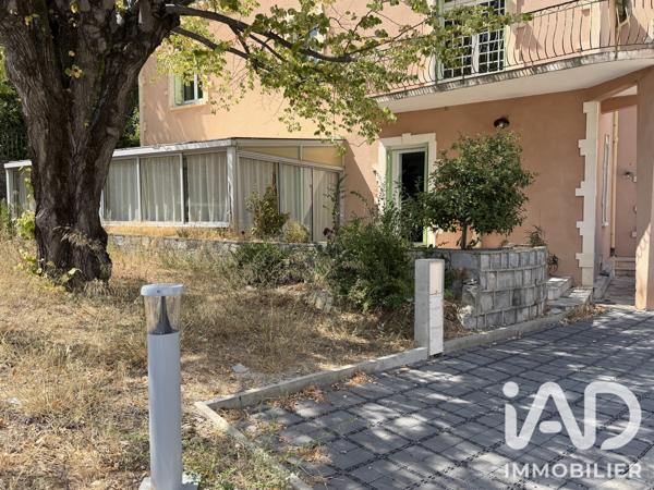 Appartement à vendre 4 pièces 87 m² Nîmes