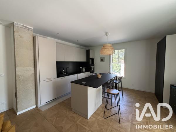 Appartement à vendre 4 pièces 87 m² Nîmes