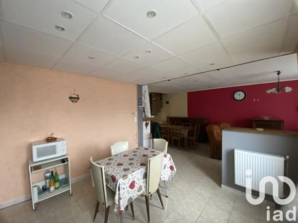 Maison 5 pièces de 96 m² à Harnes (62440)