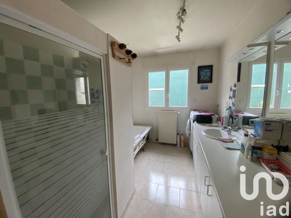 Maison 5 pièces de 96 m² à Harnes (62440)