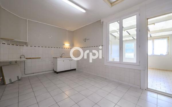 Maison à vendre    5 pièces •  Valenciennes