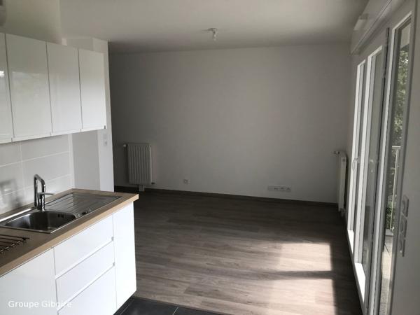 Appartement T2 à louer - 42 m² (réf : 571605)