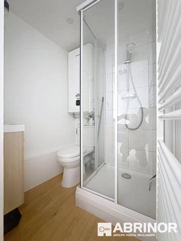 Studio Entièrement Rénové, Vieux-Lille, Rue de St André ! LILLE