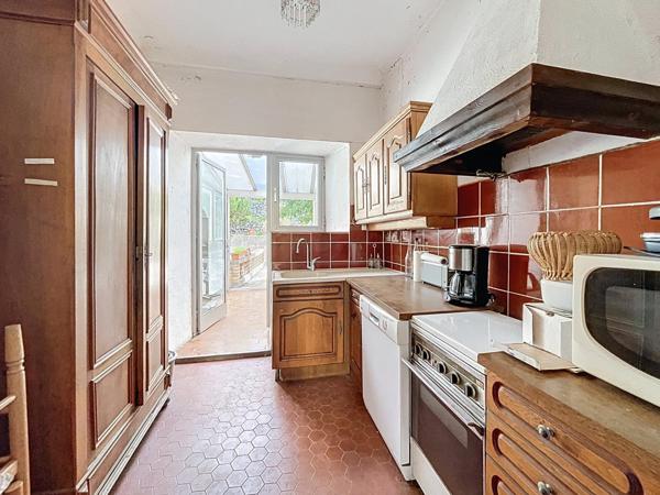 À vendre – Maison de village avec jardin à Tourrettes