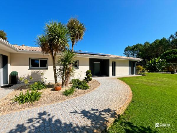 À découvrir à Cestas (33610) : Élégante maison au coeur des pins 6 PIÈCES 180M² TERRAIN DE 4000m²