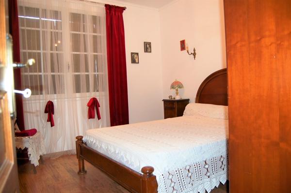 Saint-Hippolyte-du-Fort (30170) Mas du 19ieme avec 3 gites et partie privative 180m² sur 3843 m² de terrain avec piscine