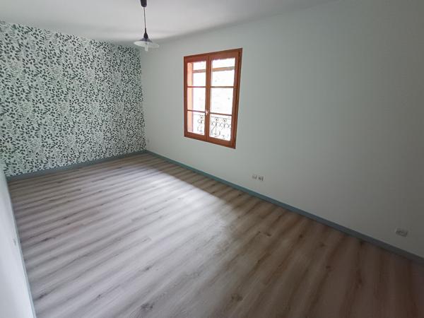 Maison familiale 207m² - 2 habitations indépendantes possibles - Rives-du-Loir-en-Anjou