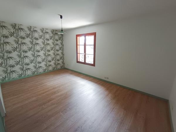 Maison familiale 207m² - 2 habitations indépendantes possibles - Rives-du-Loir-en-Anjou