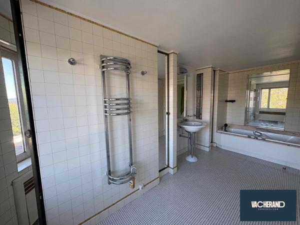 St Maur Duplex de 222m²