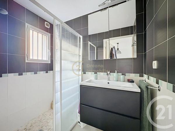 Maison à vendre  7 pièces - 130,74 m 2   CHANTEPIE  - 35