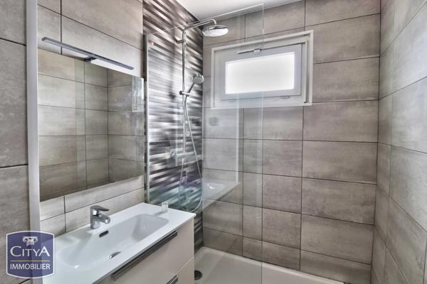 Appartement à vendre 3 pièces 68.26m² Firminy (42700)