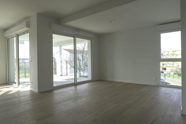 Appartement T4 - Triple exposition - Terrasse - Parking - Livré
