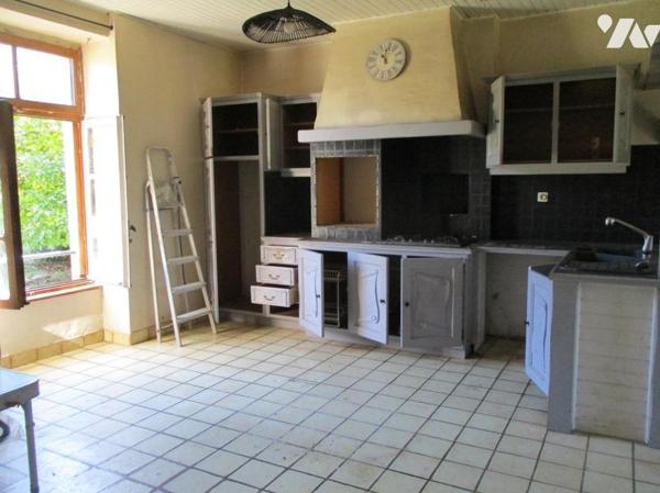 Ancien presbytère : PLELAUFF