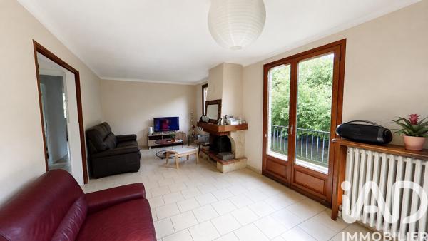 Maison à vendre 4 pièces 76 m² Saint-Pierre-lès-Nemours