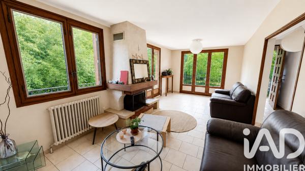 Maison à vendre 4 pièces 76 m² Saint-Pierre-lès-Nemours