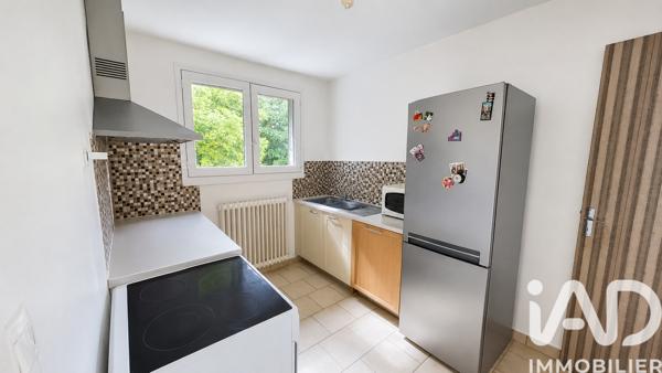 Maison à vendre 4 pièces 76 m² Saint-Pierre-lès-Nemours