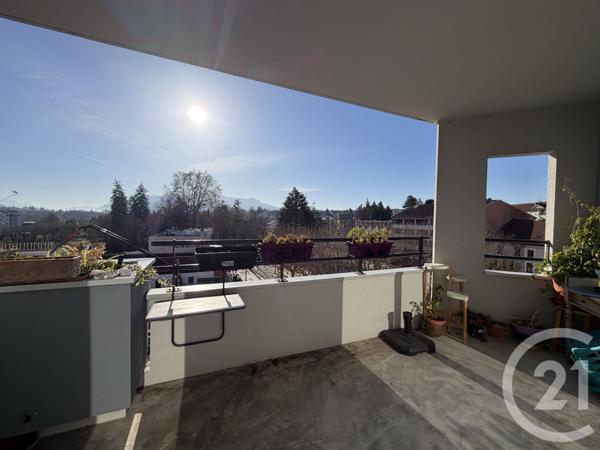 Appartement F3 à vendre  3 pièces - 68 m2 VOIRON - 38