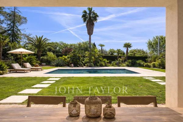 Élégante Villa de Prestige avec Maison d’Invités et Piscine – Camp Lauvas