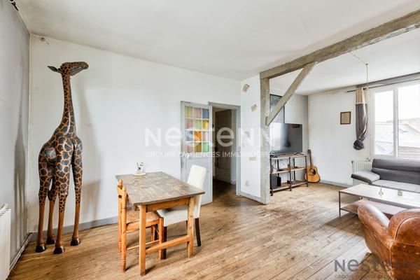 APPARTEMENT DEUX CHAMBRES DERNIER ETAGE SAINT BRIEUC CENTRE