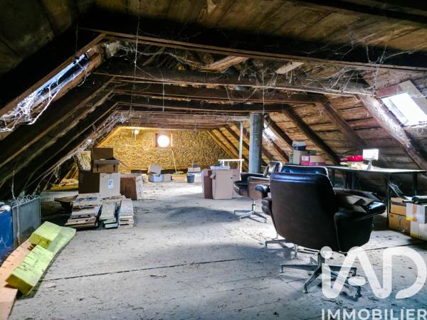 Maison à vendre 4 pièces 102,5 m² Saint-Parthem