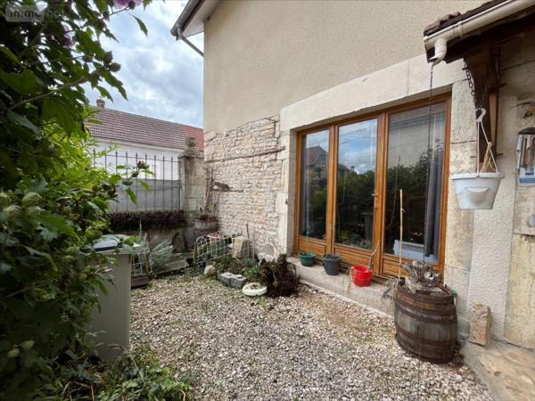 Maison individuelle à vendre à Dole dans le Jura (39100), ref : 39033-1087724