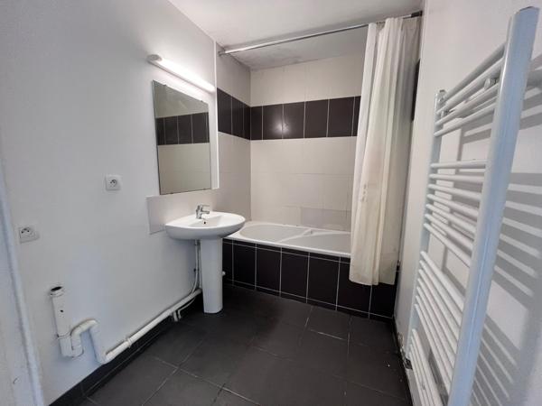 Appartement 3 pièces – 59 m² environ à Chantepie (ref : G175674)