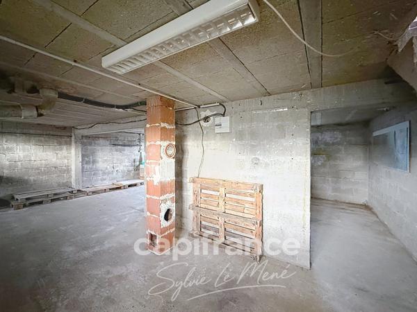 Maison à vendre 🏡 PONTIVY – MAISON À LA CAMPAGNE AVEC GARAGE ET TERRAIN DE 429 M²