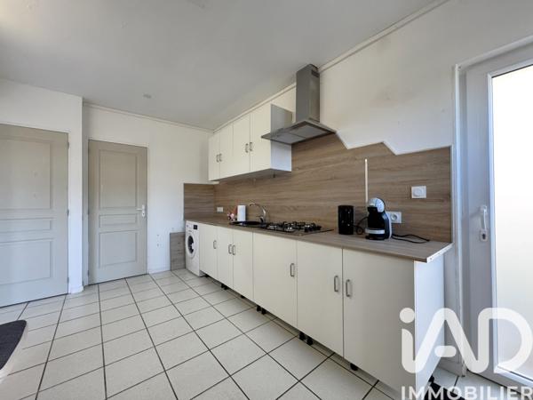 Immeuble à vendre 132 m² Fontenay-le-Comte