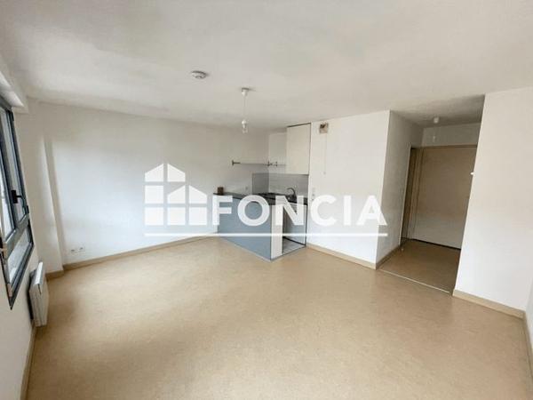 Location Studio 28.35 m² - 4 RUE GABRIEL PERI Clermont-ferrand 63000