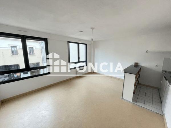 Location Studio 28.35 m² - 4 RUE GABRIEL PERI Clermont-ferrand 63000