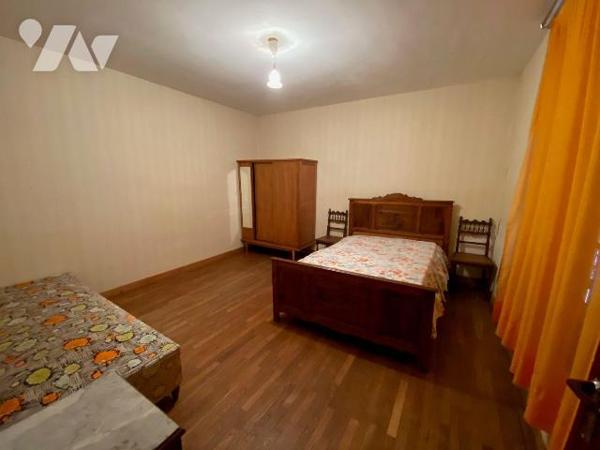 Maison à vendre à Plouha (22580) en Côtes-d'Armor (22)

Vente d'une maison située à Plouha, d...