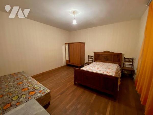 Maison à vendre à Plouha (22580) en Côtes-d'Armor (22)

Vente d'une maison située à Plouha, d...