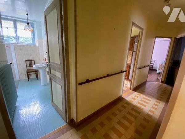 Maison à vendre à Plouha (22580) en Côtes-d'Armor (22)

Vente d'une maison située à Plouha, d...