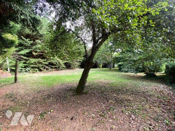 Maison à vendre à Plouha (22580) en Côtes-d'Armor (22)

Vente d'une maison située à Plouha, d...