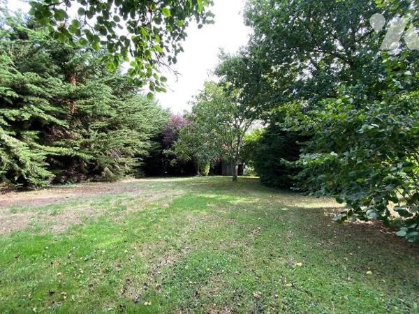 Maison à vendre à Plouha (22580) en Côtes-d'Armor (22)

Vente d'une maison située à Plouha, d...