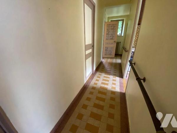 Maison à vendre à Plouha (22580) en Côtes-d'Armor (22)

Vente d'une maison située à Plouha, d...