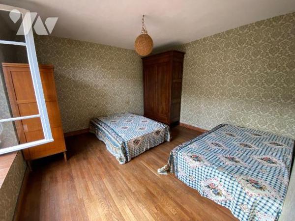 Maison à vendre à Plouha (22580) en Côtes-d'Armor (22)

Vente d'une maison située à Plouha, d...