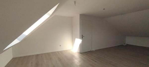 Maison à LYS-LEZ-LANNOY, 59390 - 7 pièces 175m²