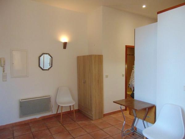 Studio meublé centre ville d'Agde