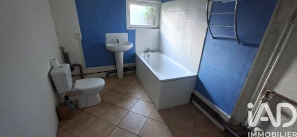 Maison à vendre 4 pièces 101 m² Saint-Julien-du-Sault