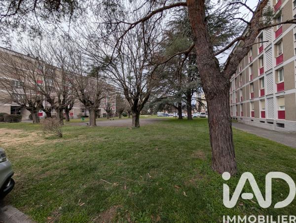 Appartement à vendre 4 pièces 74 m² Le Pont-de-Claix