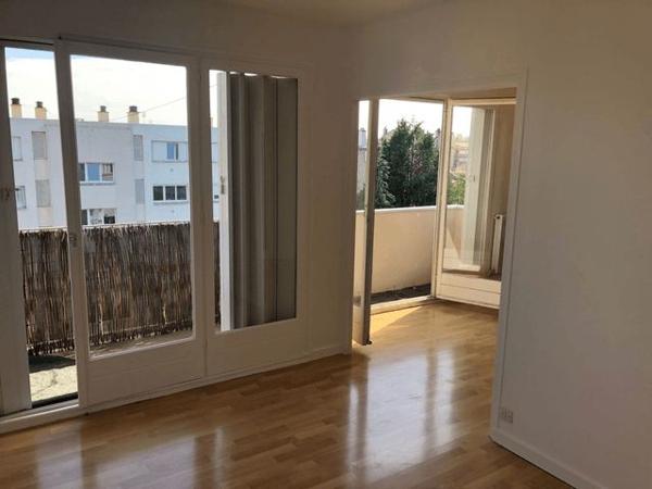Location Appartement 3 pièces 83.31 m² - 77 AVENUE CARNOT Saint Max 54130