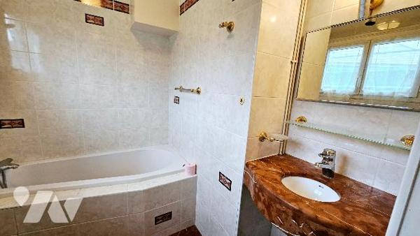 Rare à Villiers-Saint-Frédéric