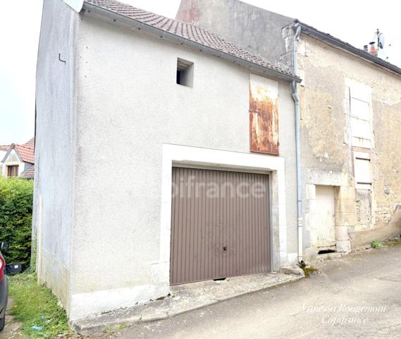 Garage avec Comble de stockage à vendre COURGIS (89)