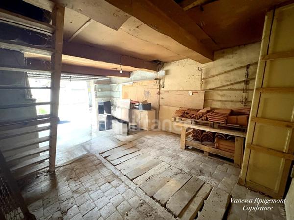 Garage avec Comble de stockage à vendre COURGIS (89)