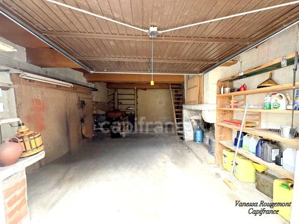 Garage avec Comble de stockage à vendre COURGIS (89)