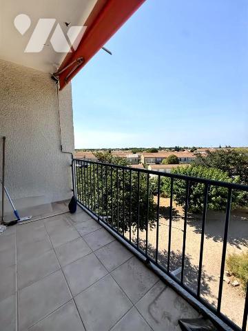Un appartement T4 avec balcon, stationnement et cave 
